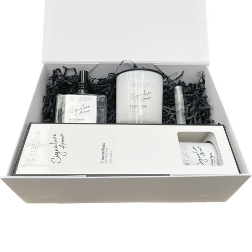 Natspa - Signature Aroma Luxury Gift Set with Bonus Purse Sized Parfum Mist.